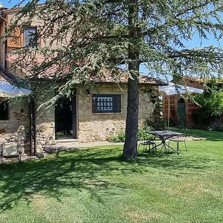 Casanova Di Campriano Holiday home *