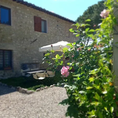 Casanova Di Campriano Holiday home *